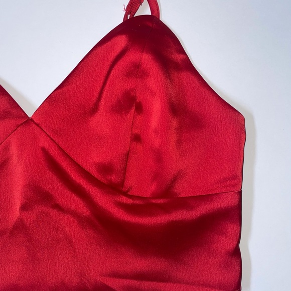 Satin Red Cropped Tank Top - Picture 2 of 6